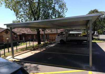 Chromodek Structures